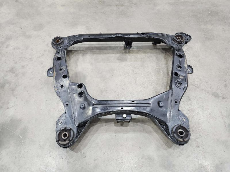2018 Toyota Highlander Crossmember/Cradle/Undercarria