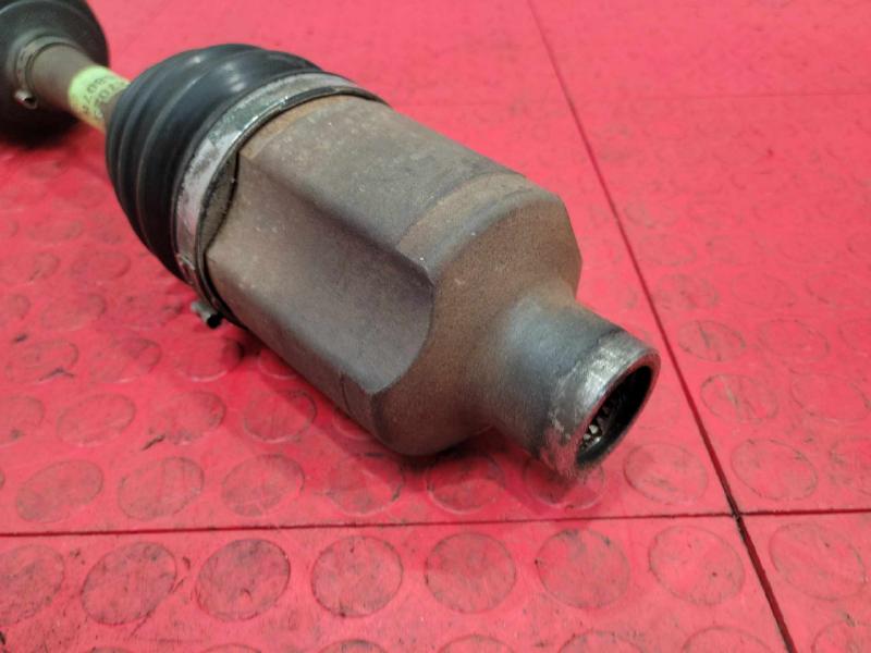 2008 Saturn Vue Axle Shaft
