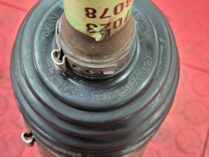 2008 Saturn Vue Axle Shaft