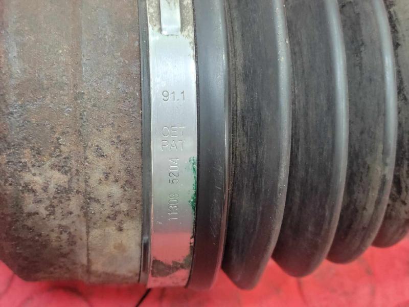 2008 Saturn Vue Axle Shaft