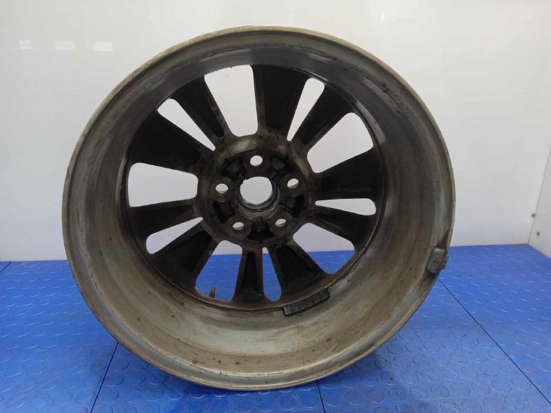 2017 Kia Sedona Wheel