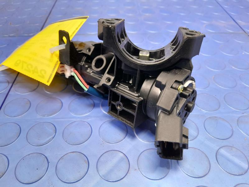 2015-2018 Kia Sedona Ignition Switch Assembly with Key Genuine OEM Parts