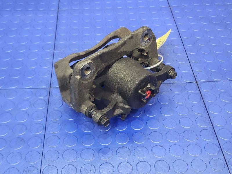 2014 Acura RLX Caliper