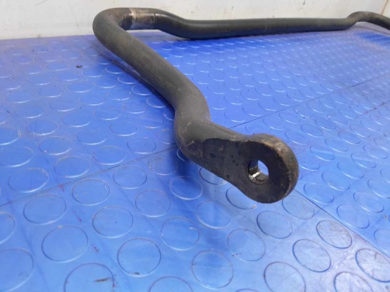 2011 Ford F-250 Super Duty Stabilizer Bar