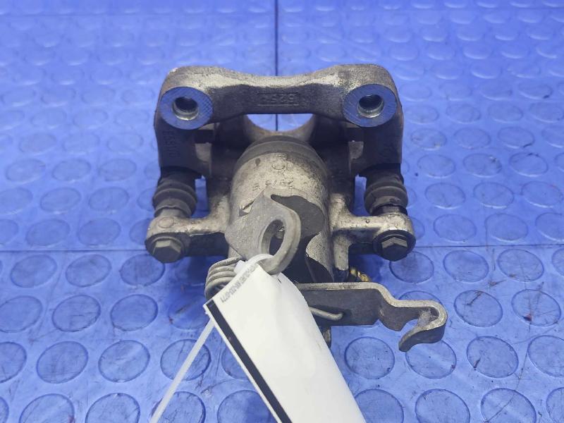 2015 Volkswagen Golf Caliper
