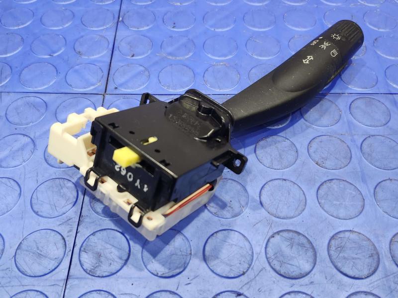 2009-2013 Subaru Forester Headlight Turn Signal Switch w/o Fogs OEM 83115AG130