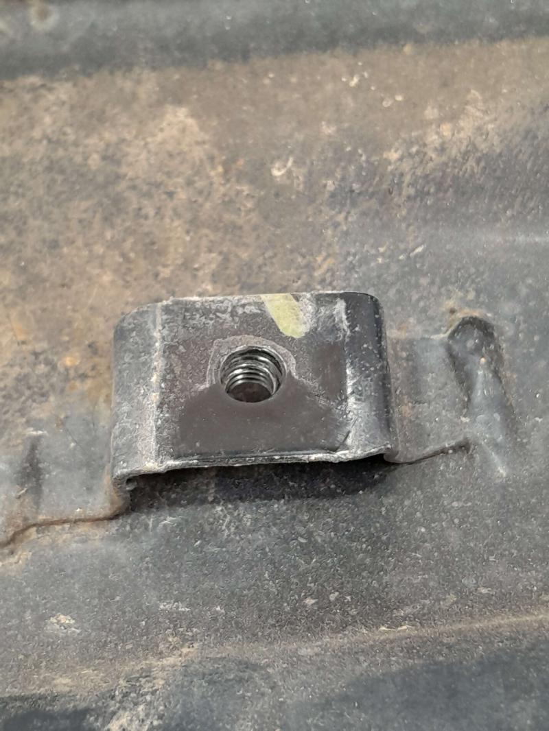 2014 Kia Sedona Lower Control Arm Rr