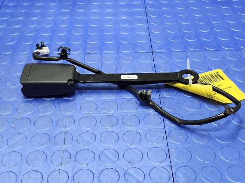 2025 Nissan Versa Front Seat Belt