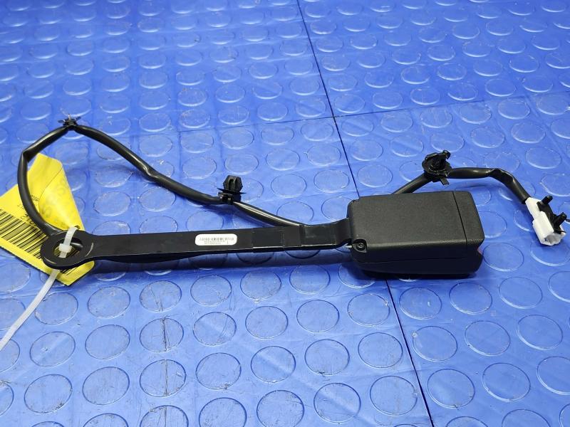 2025 Nissan Versa Front Seat Belt