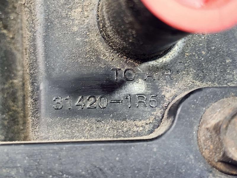 2012-2014 Hyundai Accent Fuel Vapor Charcoal Canister Assembly 314201R500