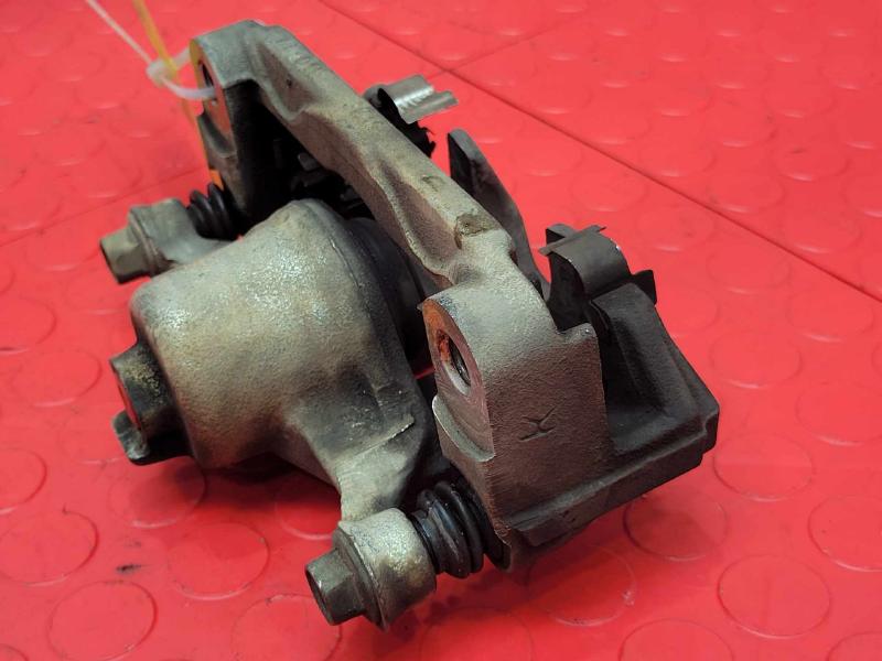 2006 Chevrolet Impala Caliper