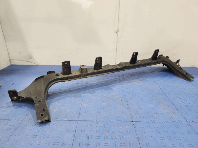 2012 Ford F-250 Super Duty Radiator Support