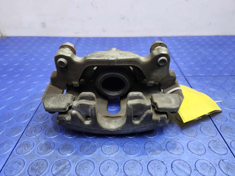 2013 Volkswagen Beetle Caliper