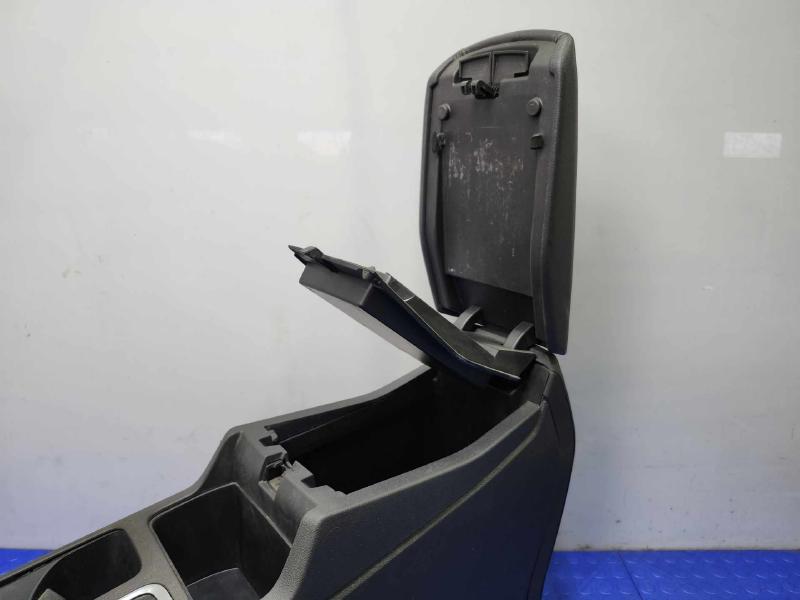 2018 Ford Escape Front Console