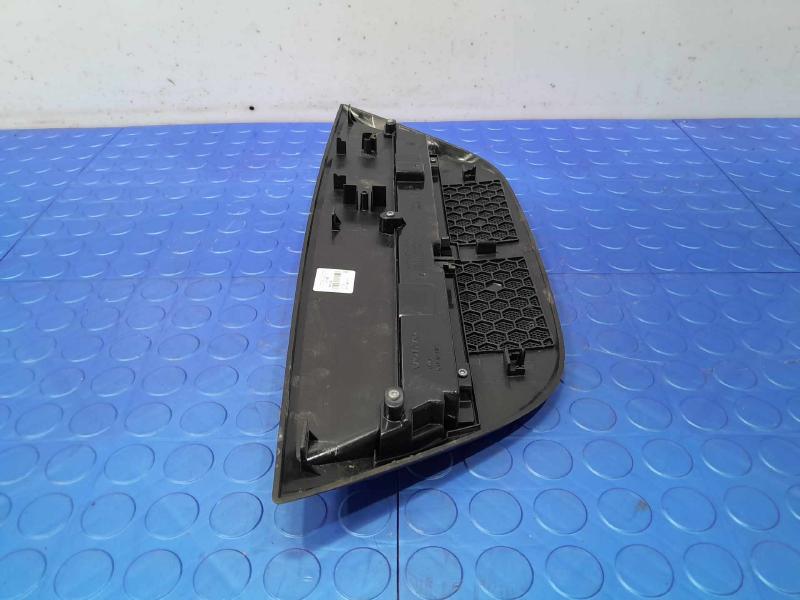2018 Volvo S90 3Rd Brake Light Avoidance Lamp