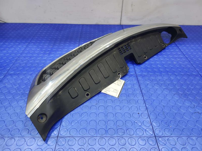 2011 Kia Sorento Grille
