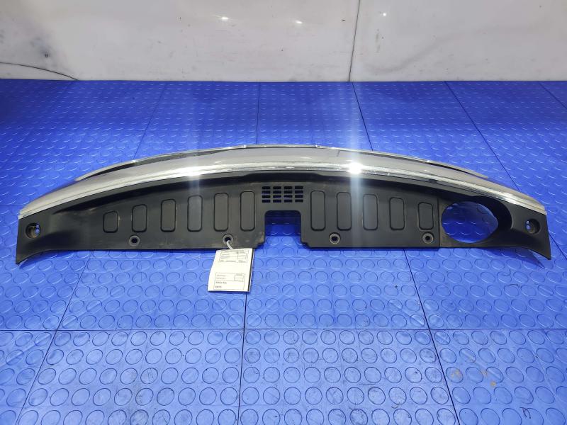 2011 Kia Sorento Grille