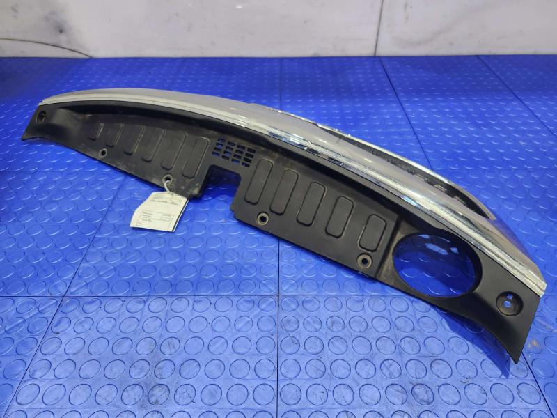2011 Kia Sorento Grille