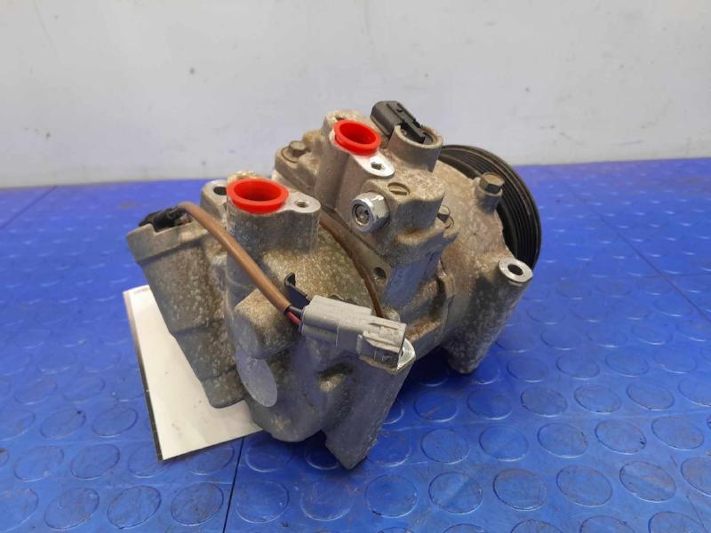 2013-2016 Subaru Legacy Outback 2.5L AC Compressor Assembly OEM 73111AJ03A