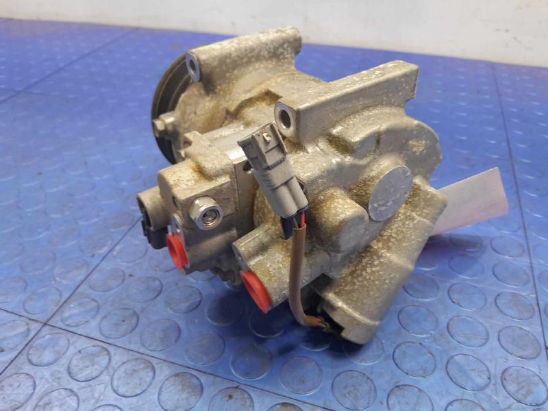 2013-2016 Subaru Legacy Outback 2.5L AC Compressor Assembly OEM 73111AJ03A