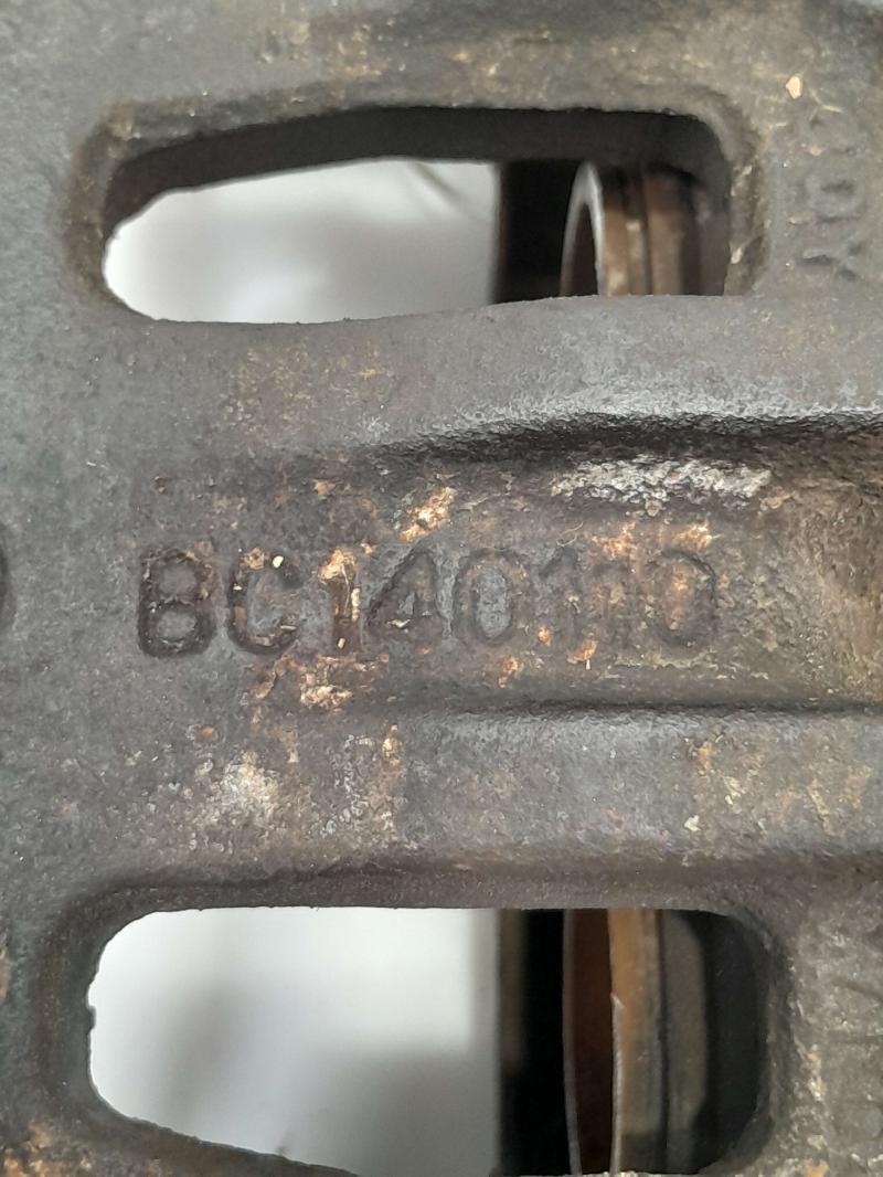 2014 Kia Sedona Caliper