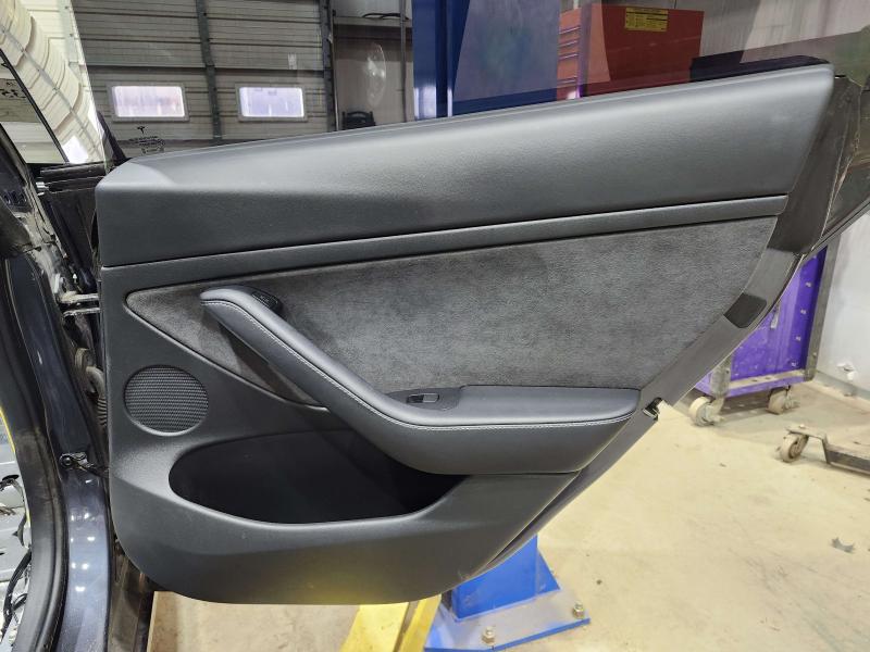 2021 Tesla Model 3 Rear Door Trim Panel