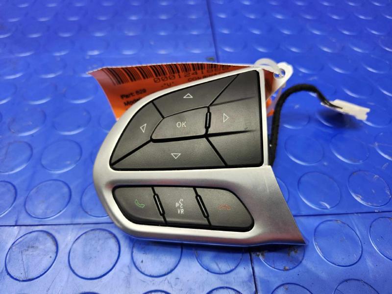 2021 Chrysler Voyager Combination Switch