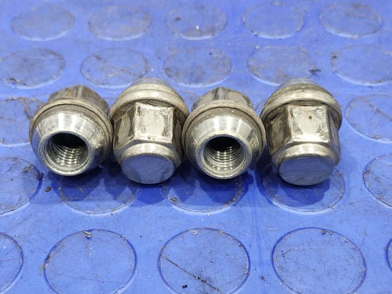 2014 Chevrolet Spark Lug Nuts