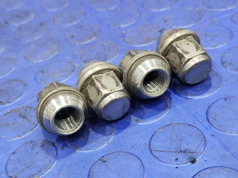 2014 Chevrolet Spark Lug Nuts
