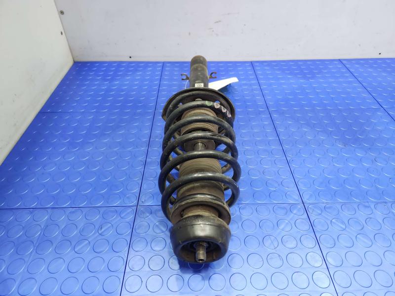 2005 Volkswagen Jetta Strut Assembly