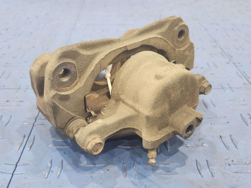 2002 Toyota Camry Caliper