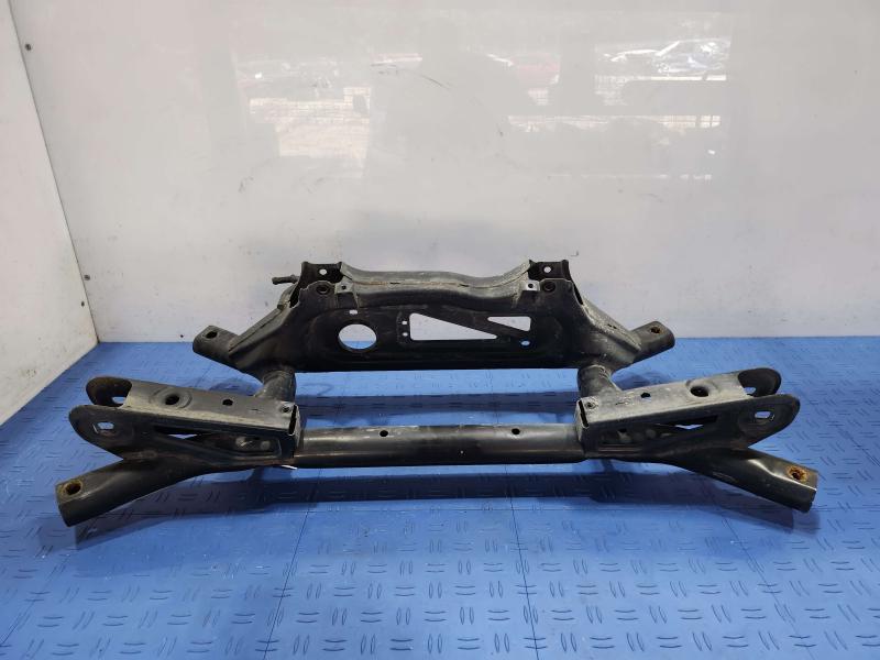 2017 Jeep Compass Crossmember/Cradle/Undercarria