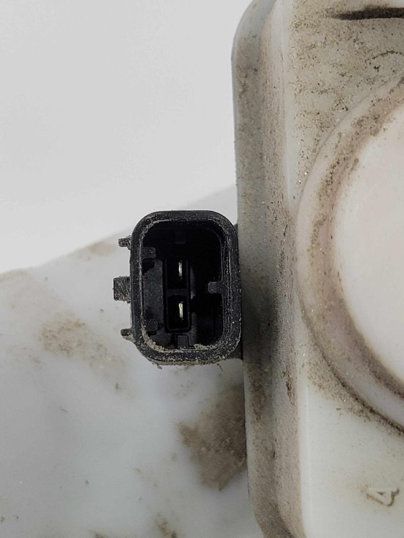 2014 Chrysler 300 Evaporator Canister
