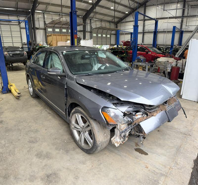 2014 Volkswagen Passat Back Glass/Window