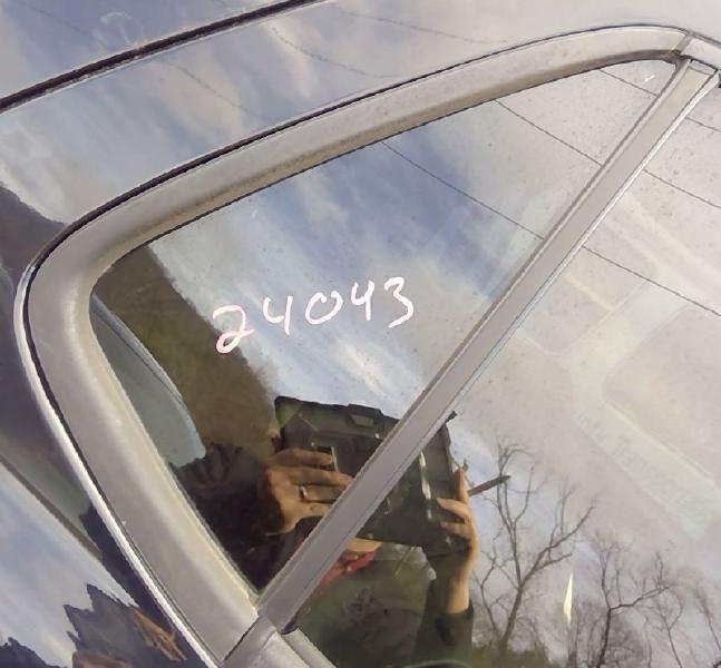 2001-2007 Toyota Sequoia Rear Door Vent Glass RH Passenger Side Gray Tint OEM 681230C020
