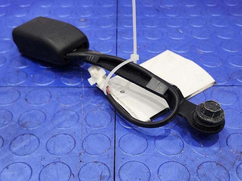 2015 Mazda CX-5 Front Seat Belt