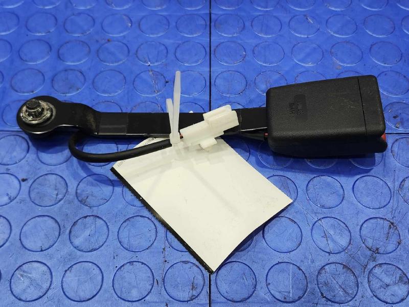 2015 Mazda CX-5 Front Seat Belt