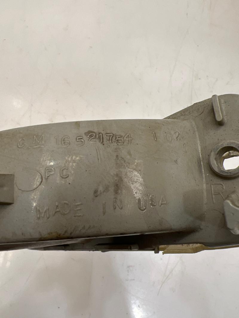 2001 GMC Savana 3500 Fog/Mark/Park/Turn Light/Lamp