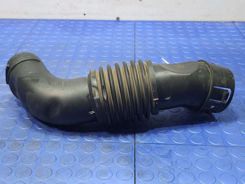 2021 Ford Explorer Air Intake Tube/Resonator
