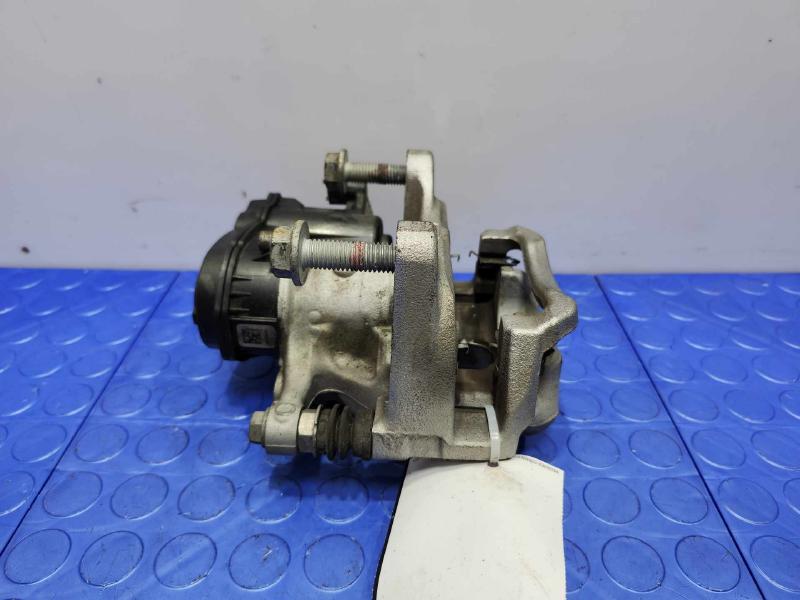2023 Chevrolet Bolt EUV Caliper