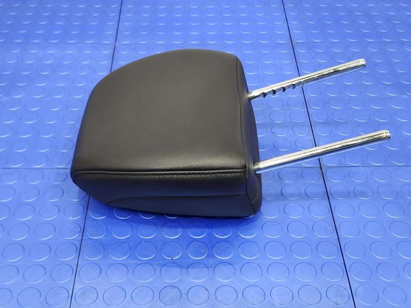 2017 Acura RDX Headrest