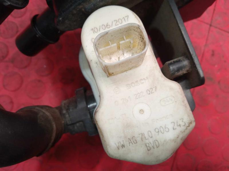 2018 Volkswagen Atlas Evaporator Canister