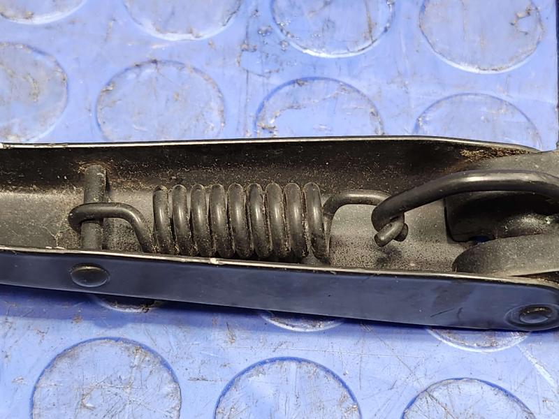 2007 Hummer H3 Wiper Arm
