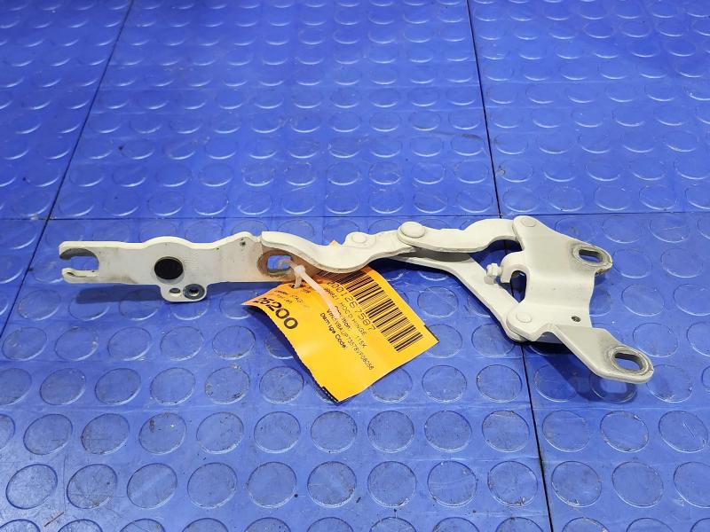 2008 BMW 128i Hood Hinge