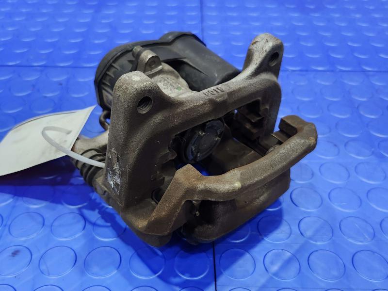 2018 Chevrolet Equinox Caliper