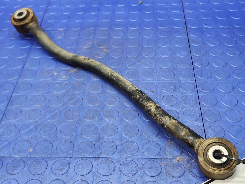 2014 Chrysler 300 Lower Control Arm Rr