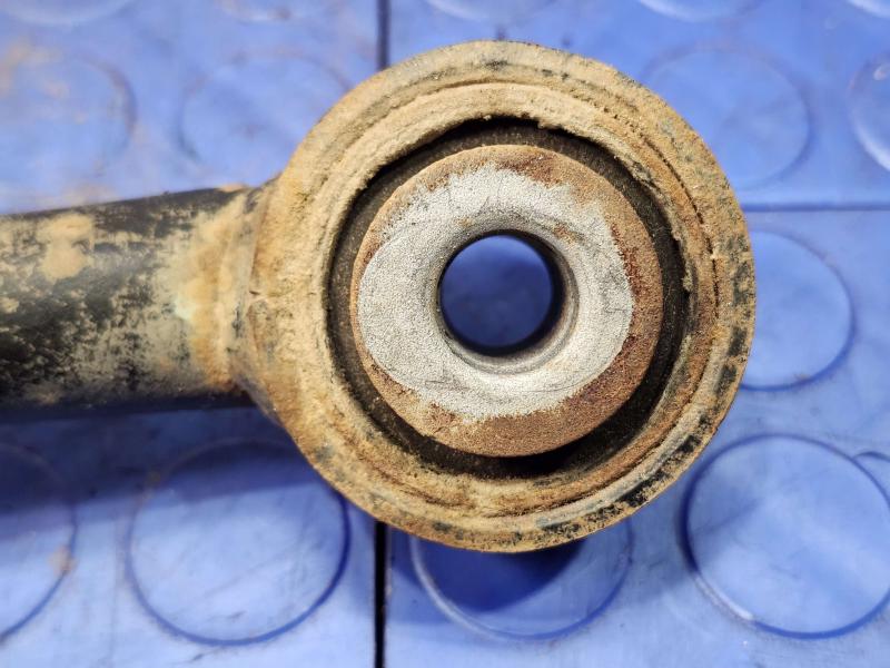2014 Chrysler 300 Lower Control Arm Rr
