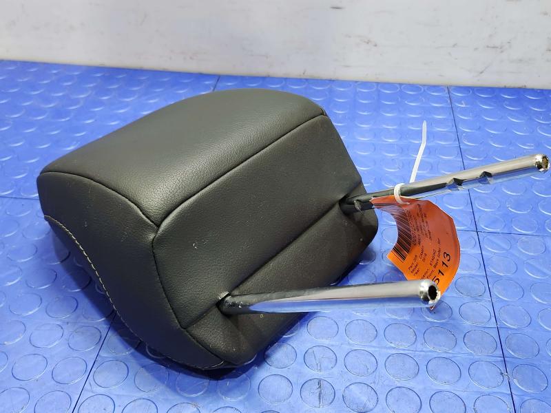 2019 Toyota Camry SE Front Seat Headrest Black Softex Left or Right Side OEM 7191006E91C8,RH