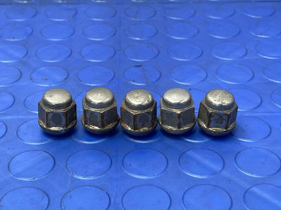2007 Honda CR-V Lug Nuts