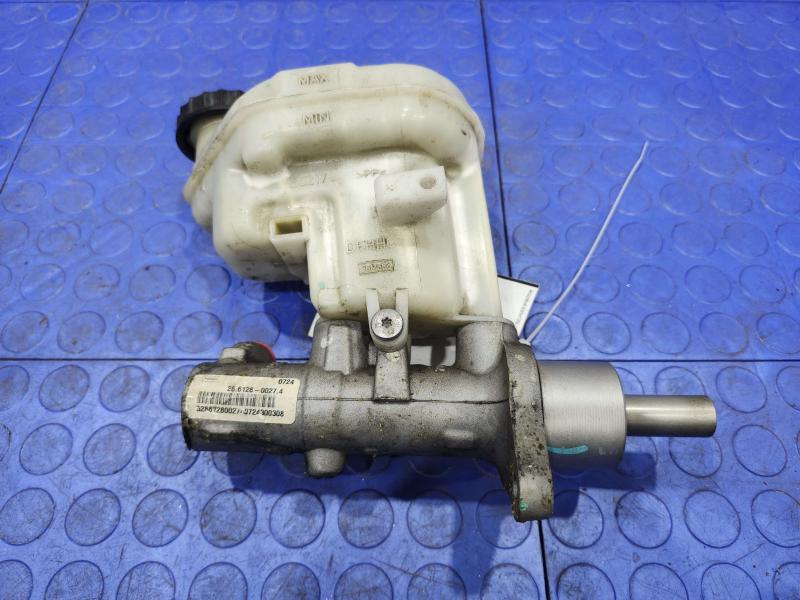 2013-2019 Ford Explorer Brake Master Cylinder Assembly Genuine OEM DG1Z2140B